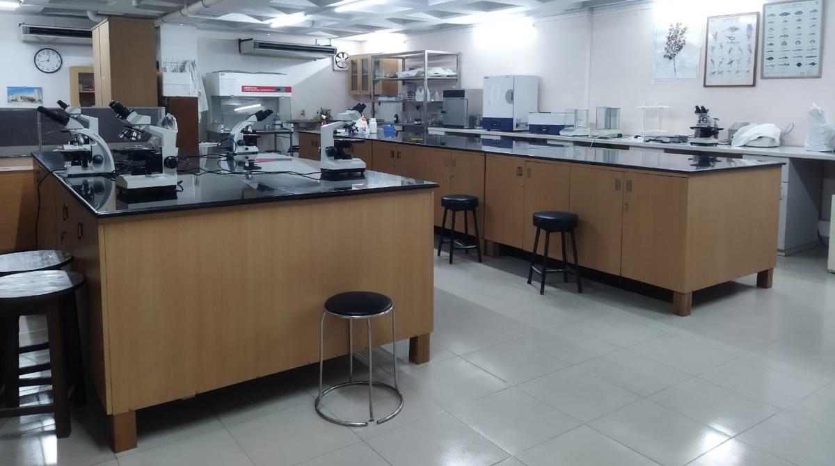 Bio Lab In House Image Carousel